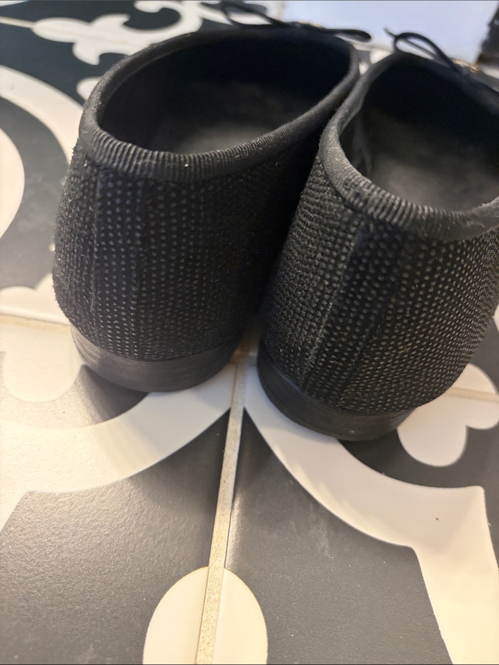 Vintage CHANEL Black Tweed Ballet Flats with Gold CC - Picture 7 of 7